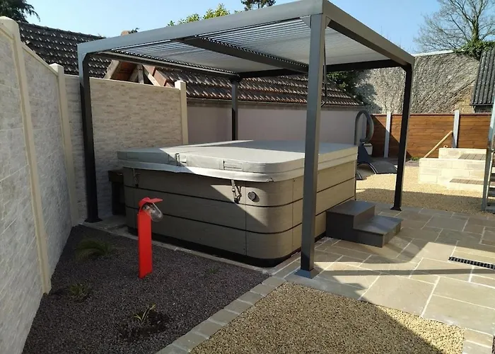 La Maison De La Fontaine, Bocage 3* Le Bény-Bocage