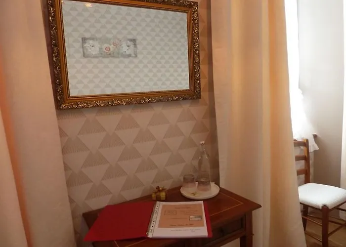 La Maison De La Fontaine, Bocage 3*