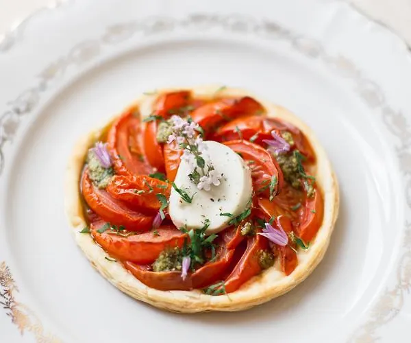 Guest house La Maison De La Fontaine, Bocage 3*