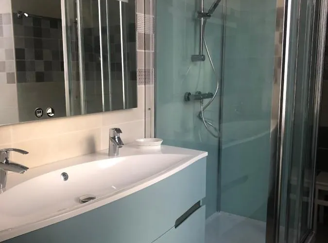 La Maison De La Fontaine, Bocage 3*